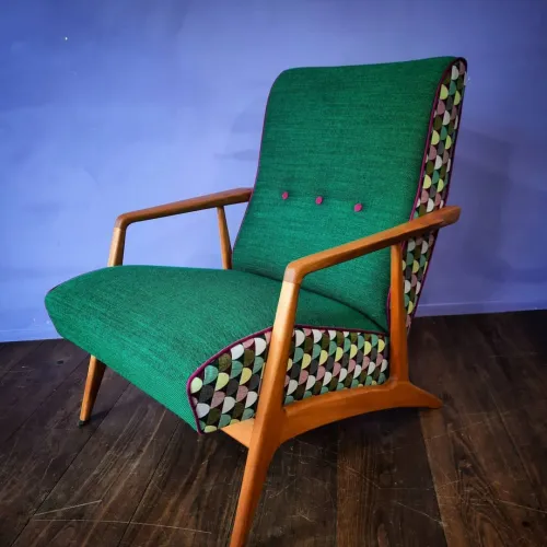 Trouveille, Danish Design Sessel 50/60er-Jahre, Wollstoff, Abschluss Keder in Pink