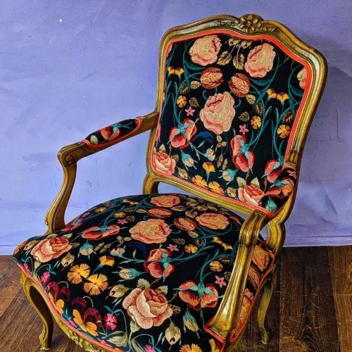 Louis Philipp Sessel, hochwertiger Blumensamt von Temperley