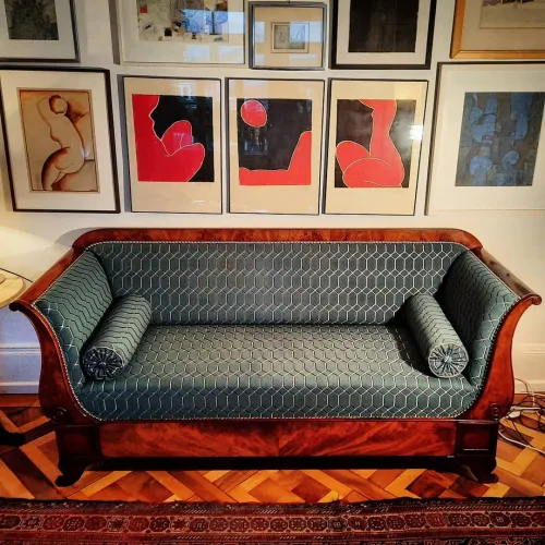 Biedermeiersofa komplett saniert und gepolstert, in edlem Epingle-Stoff bezogen