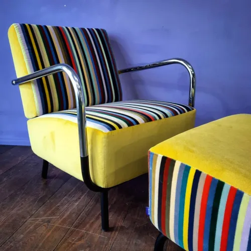 Einfacher Interio Sessel chic und neu bezogen mit Stoffe von Christian Lacroix