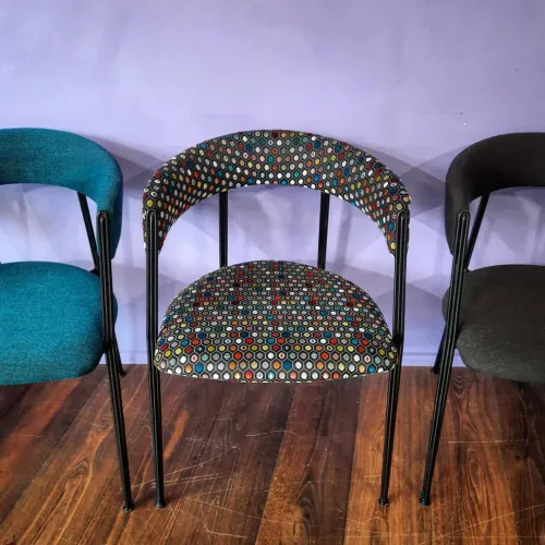 Polsterei Luzern, Esszimmerstühle neu bezogen