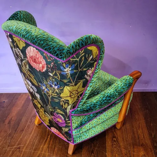 Ohrensessel 60er-Jahre im Brocki gefunden und neu gepolstert, Stoff Sanderson 