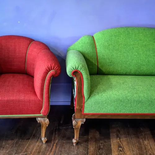 Sessel- und Sofa-Erbstück, komplett saniert, Wollstoff und bestickte Leine, Matthew Williamson